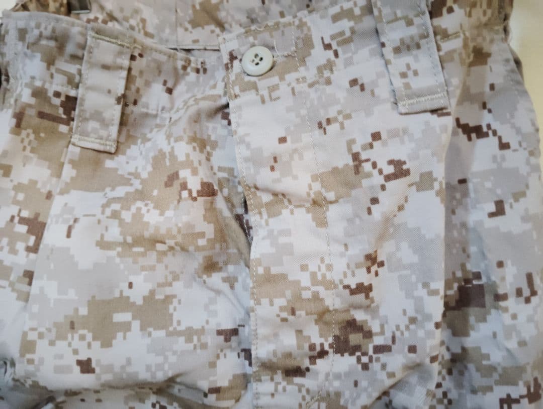 米軍実物新品未使用タグ付 FROG デジタル迷彩コンバットパンツM-R