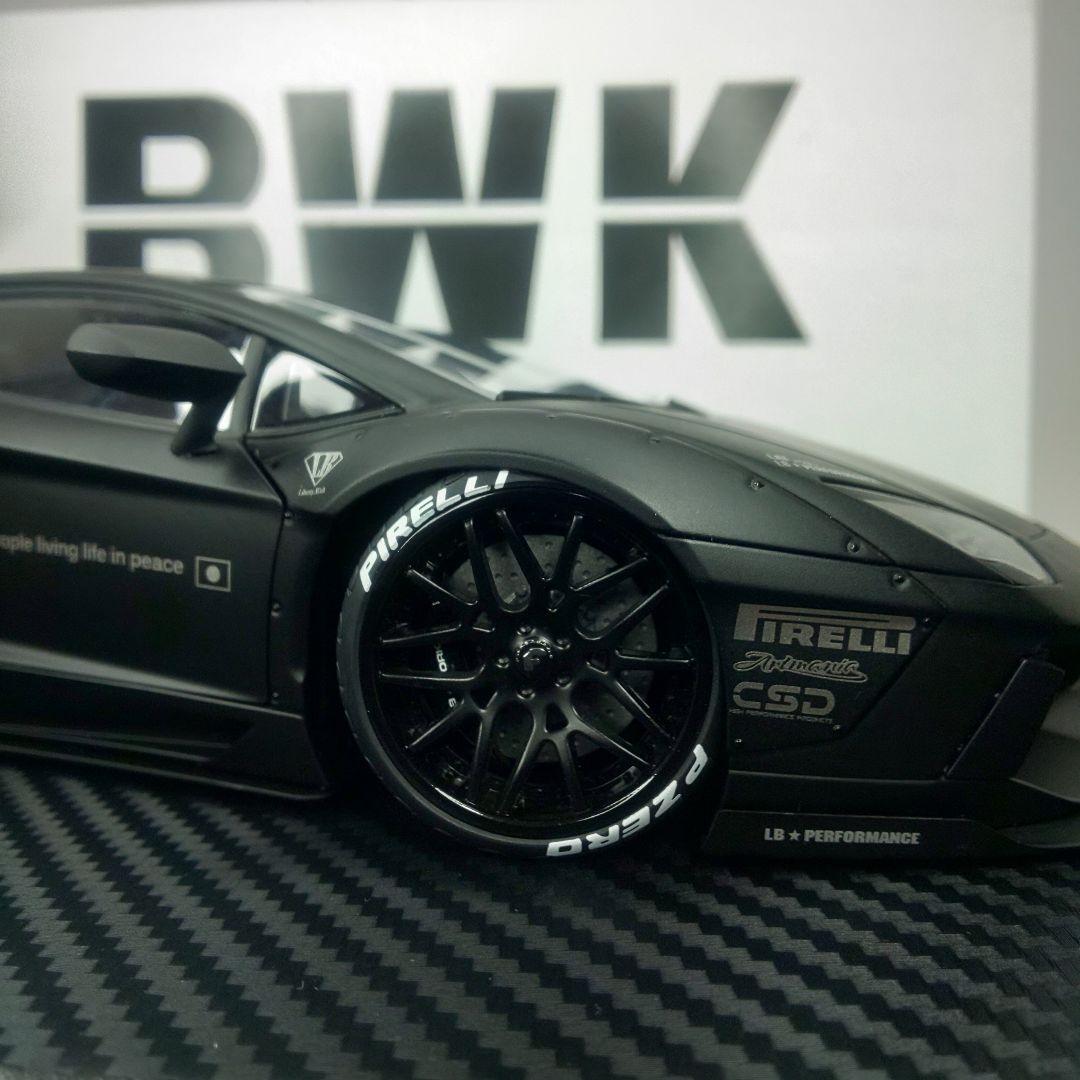 〓シゲ〓1/18スケール〓LBWKアヴェンタドール〓オートアート〓