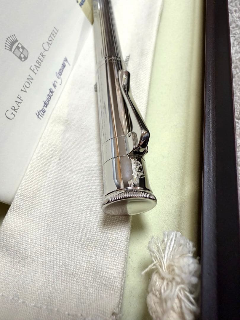 ファーバーカステル　万年筆　伯爵コレクション　プラチナコーティング　EFニブ