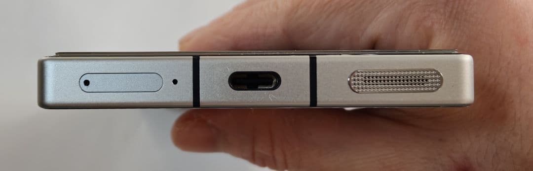 (中古美品)REDMAGIC9Pro日本版16GB/512GB fall