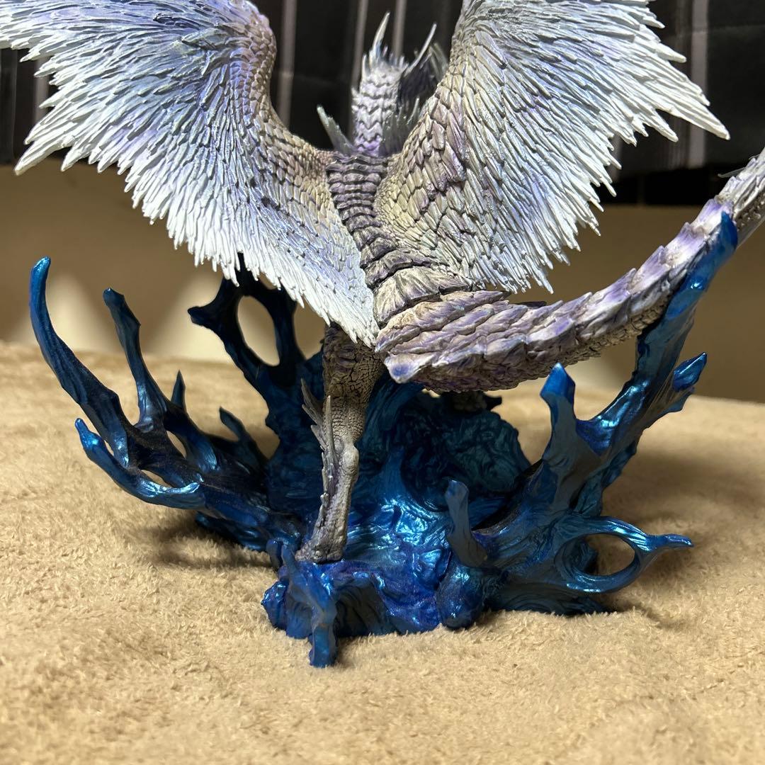 ジャンク クリエイターズモデル 冰龍 イヴェルカーナ モンスターハンター