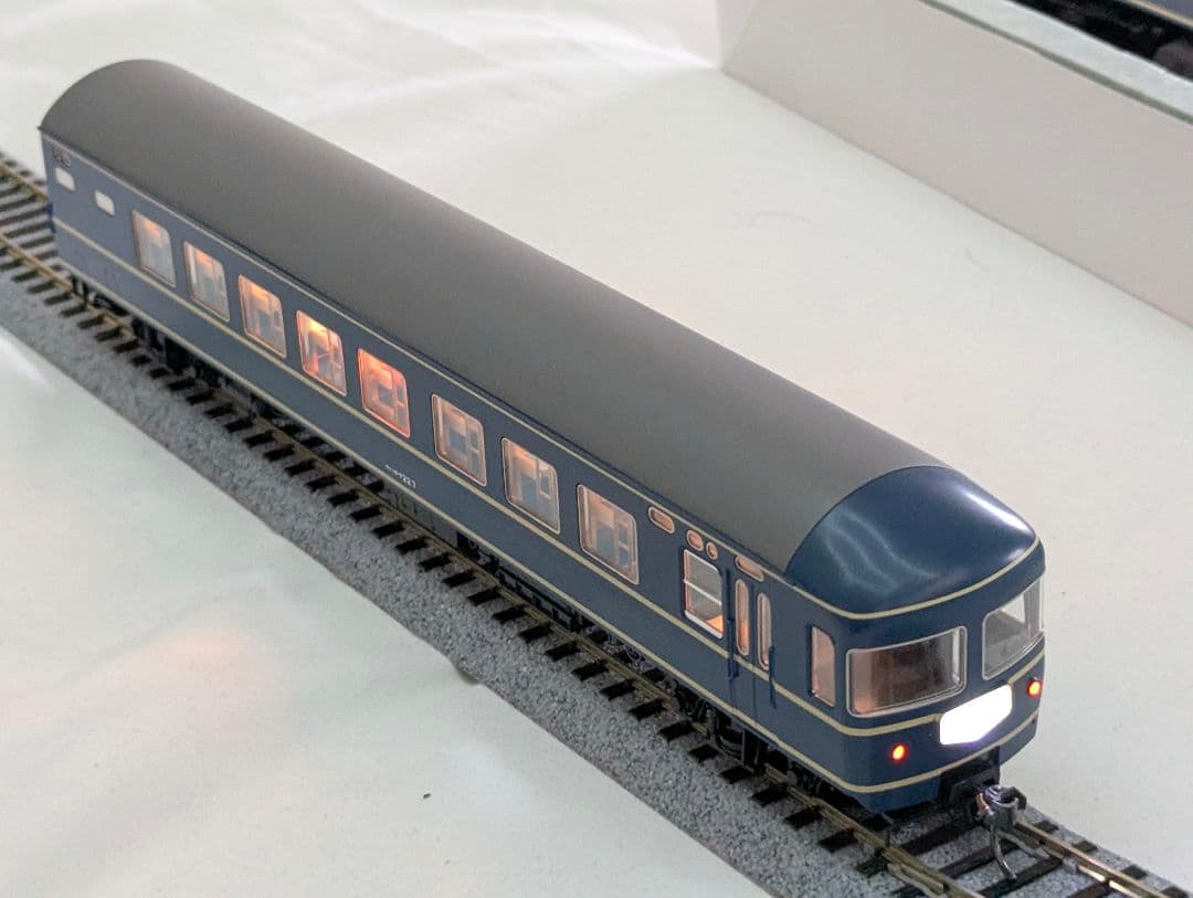 KATO　２０系特急形寝台客車 【3-504】 ４両基本セット　室内灯点灯