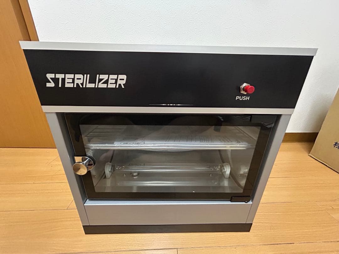 ヤスター　紫外線消毒器　スーパーエース　ステリライザー　新品　貴重　理美容室