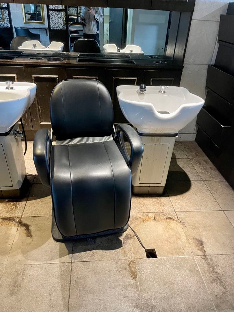 タキガワ RS-001 シャンプーチェアとTOTO シャンプー台 スタリオンⅡA