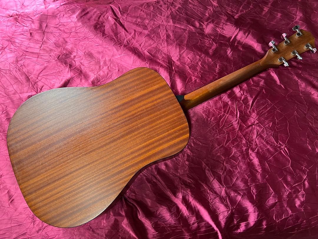 Taylor 110e テイラー エレアコ　fishmanピックアップ美品