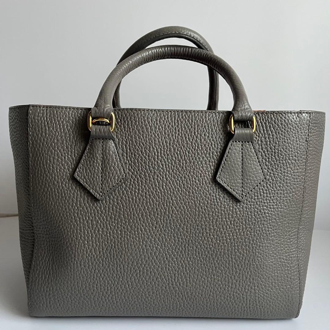 ✨未使用保管品✨　ADMJ 　ハンドバッグ　レザー　グレー　エンブレム