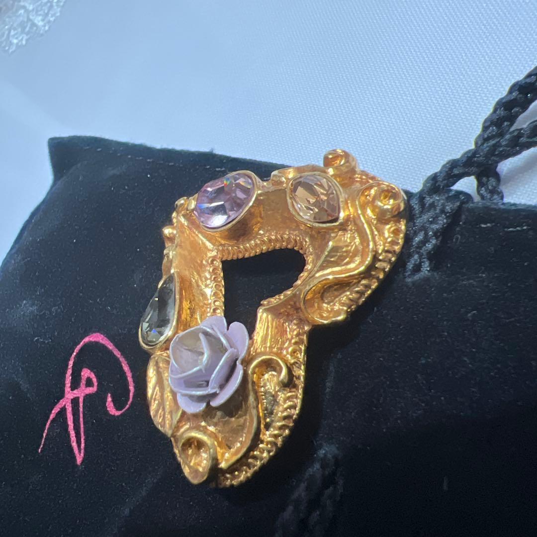 CHRISTIAN LACROIX ヴィンテージ ブローチ ハート