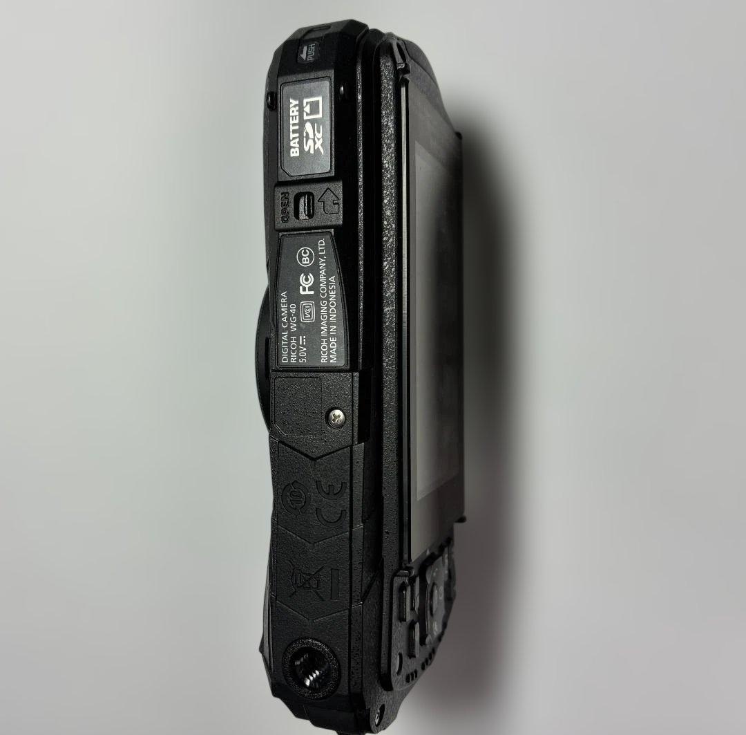 RICOH WG-40 防水デジタルカメラ　ブラック　付属品一式　説明書　箱付き