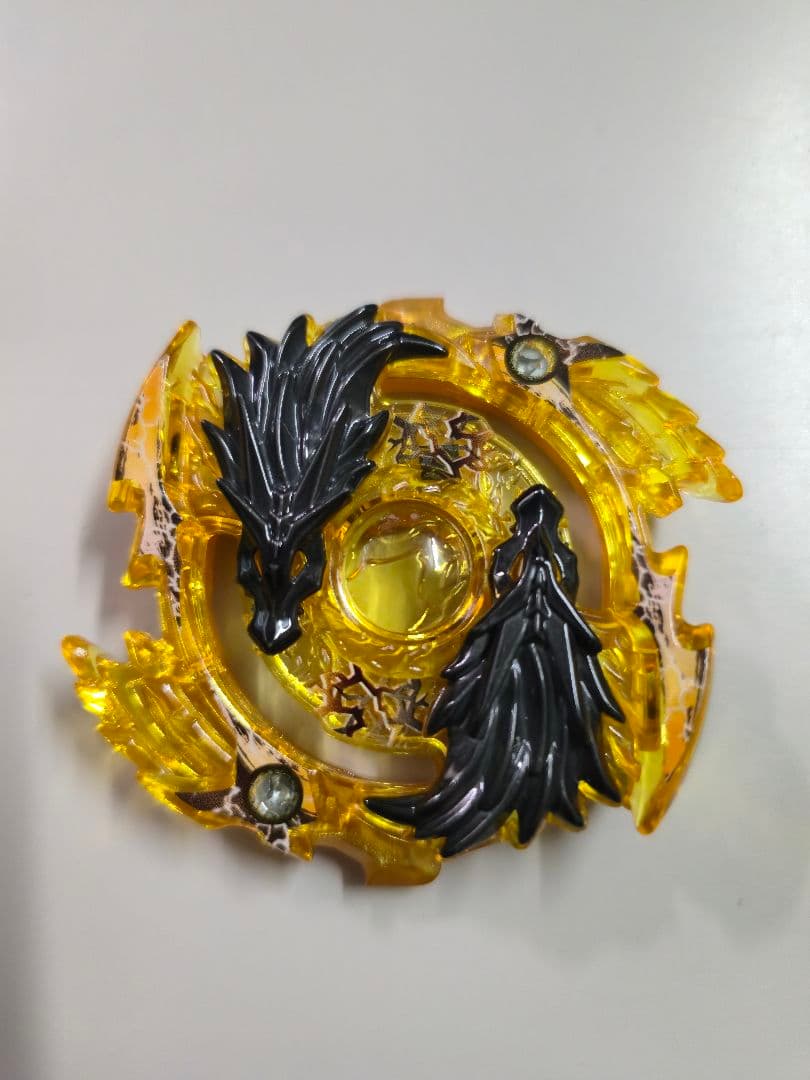 【超美品、新品未使用】 ベイブレードバースト ロス トロンギヌス 黒龍セット