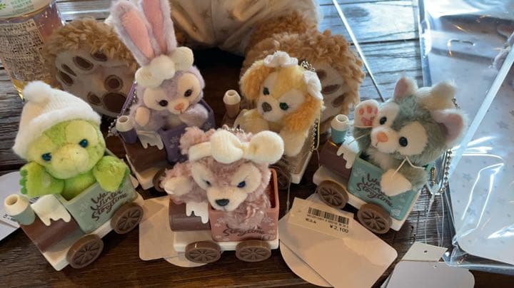 ダッフィーフレンズ　クリスマスストラップ