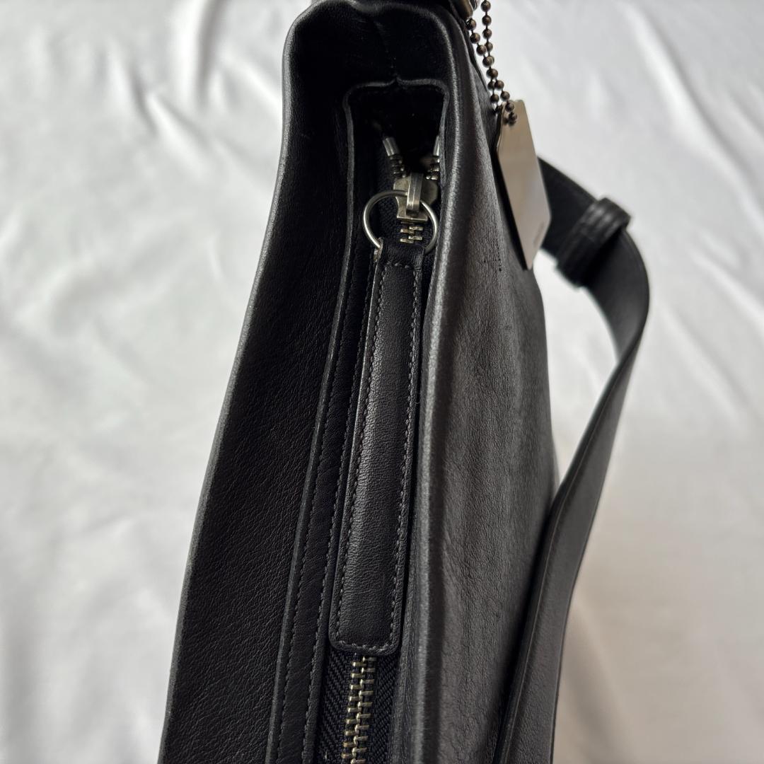 美品 コーチ ショルダーバッグ レザー 斜めがけ ブラック 9186