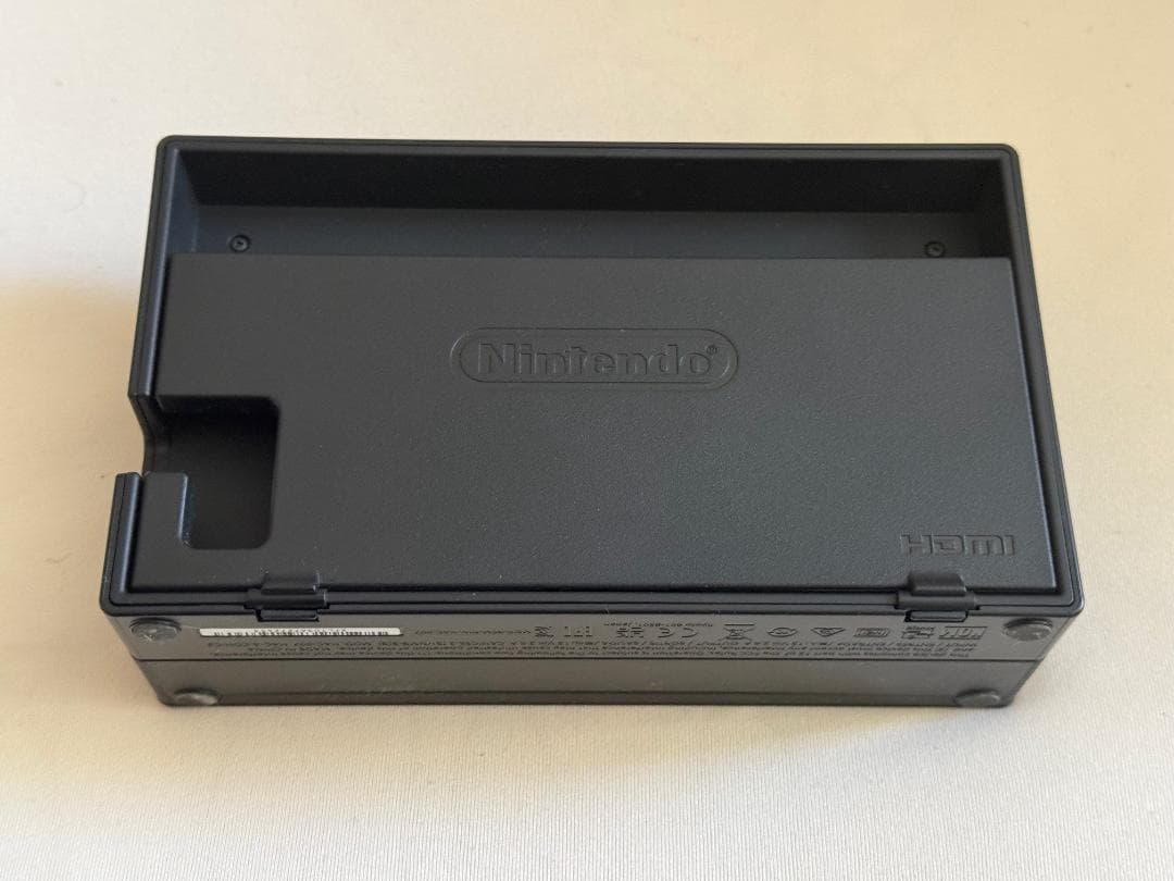 ニンテンドー　スイッチ本体　グレー　一式セット（箱はスイッチ２） 即日発送