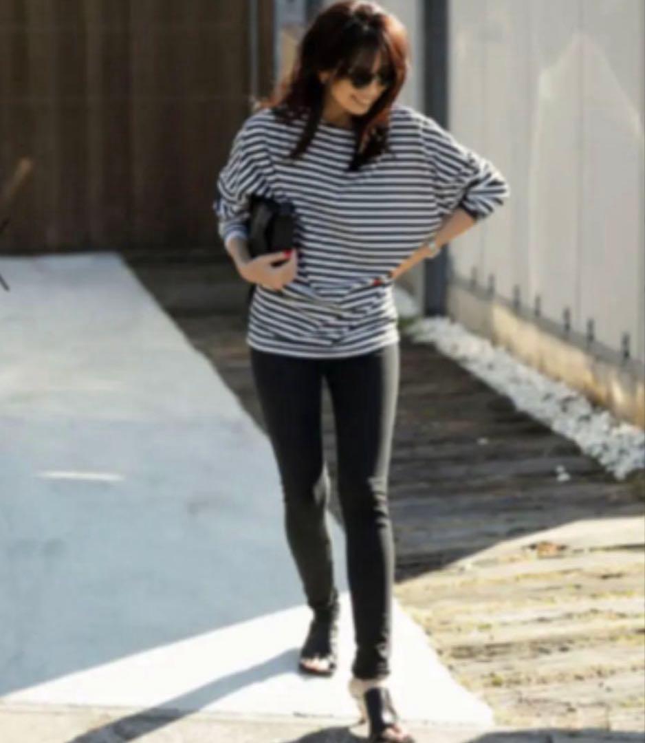 東原亜希　Mother FORMEのラッシュガード