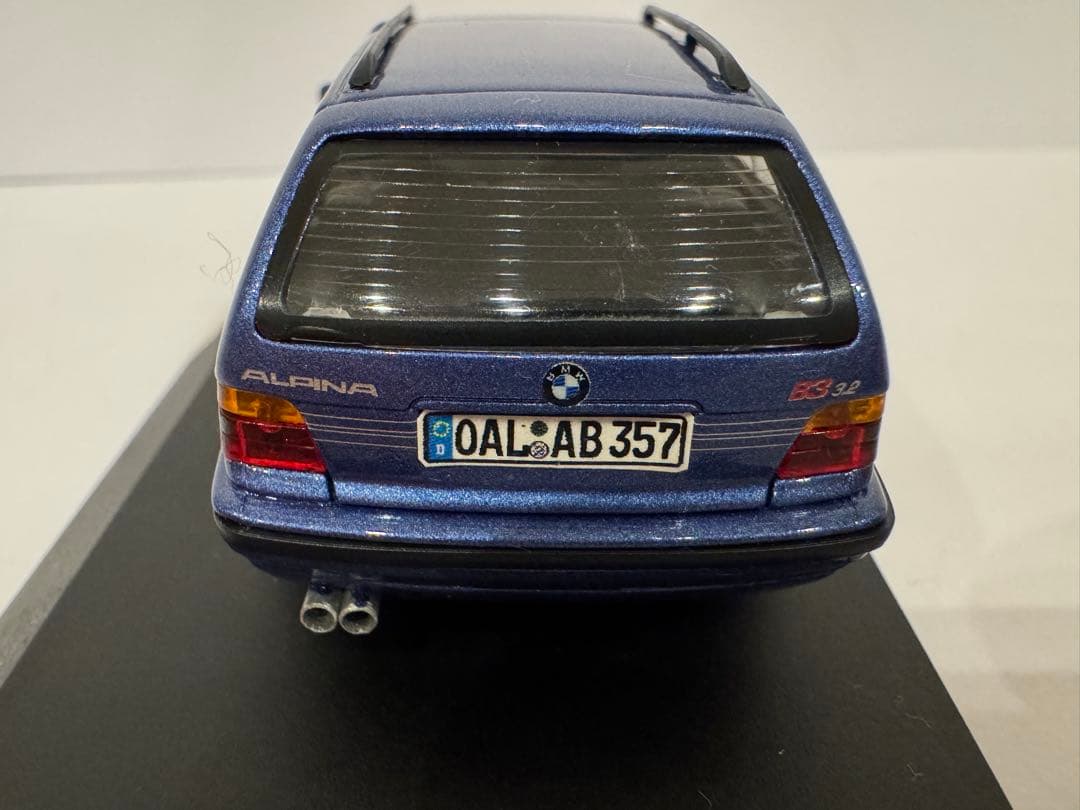 JM-model BMW アルピナ B3 3.2 ドイツ職人によるカスタム