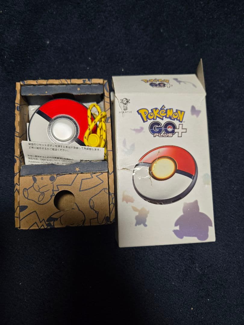 Pokémon GO Plus ポケモンボール型