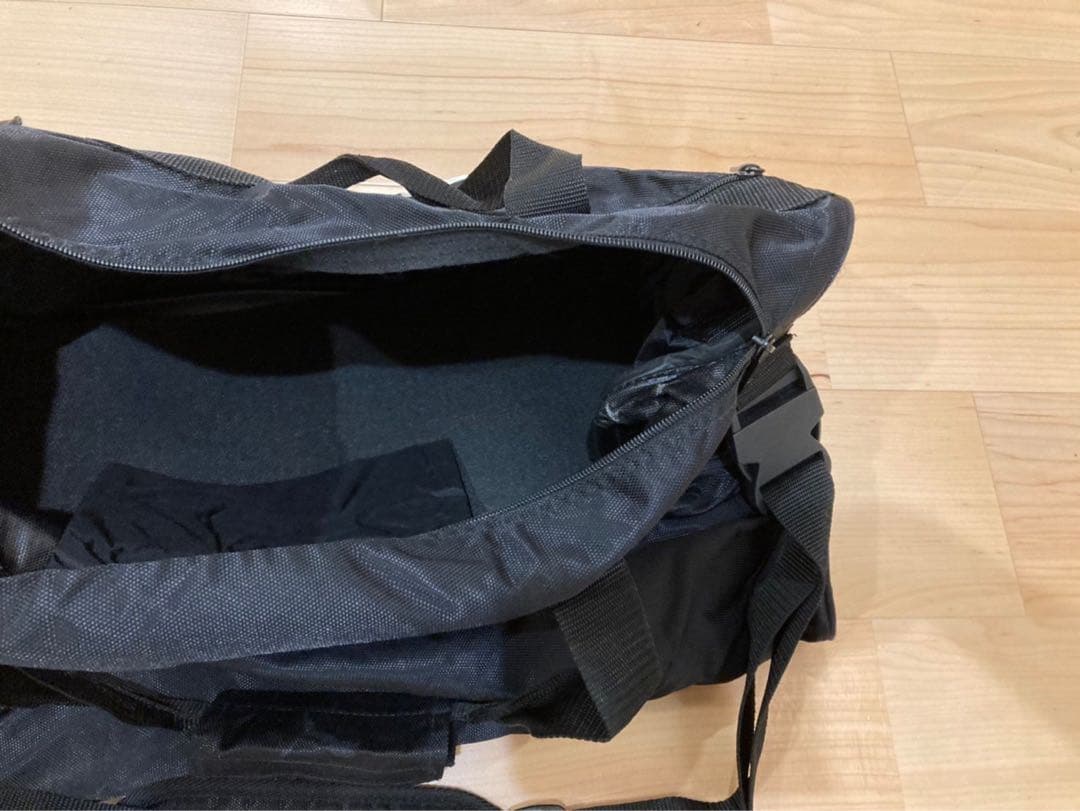 プーマ　PUMA バック　スポーツ　旅行　部活　ボストン　鞄　バッグ　ショルダー