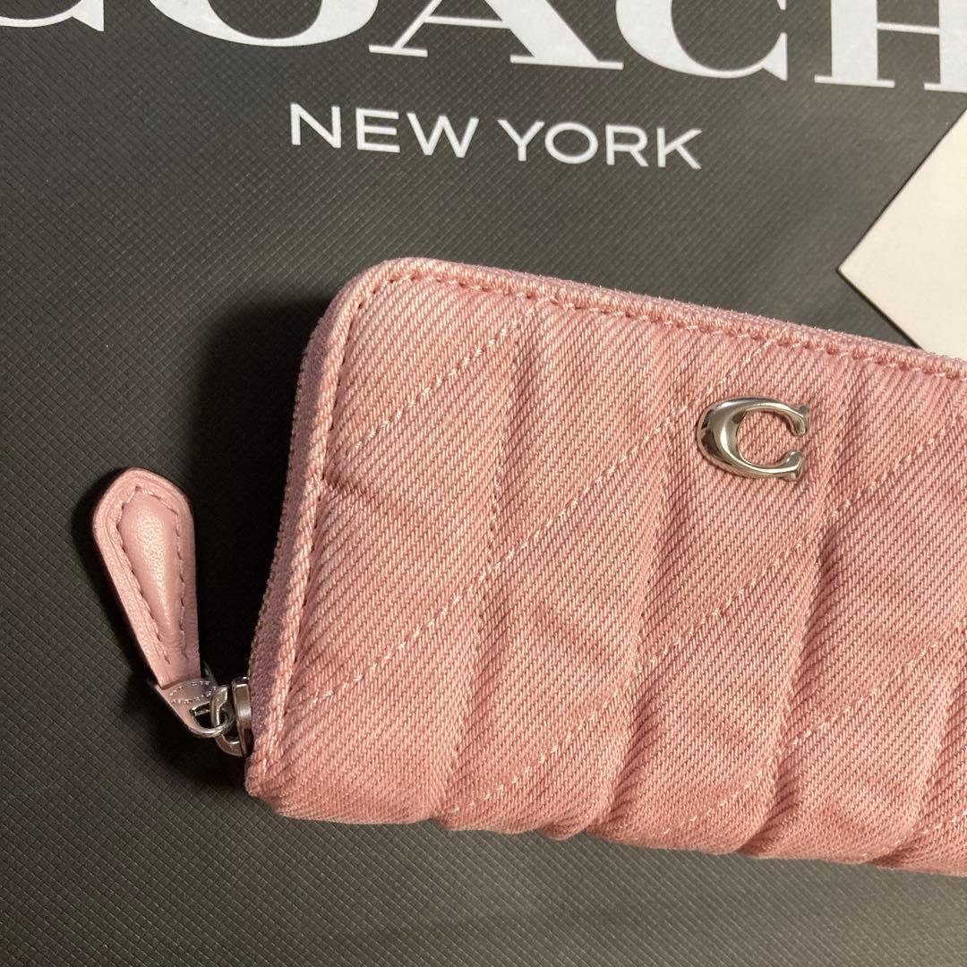 コーチ　COACH ピンク キルティング ケース　未使用　正規品　財布