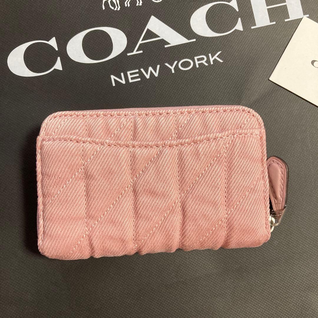 コーチ　COACH ピンク キルティング ケース　未使用　正規品　財布