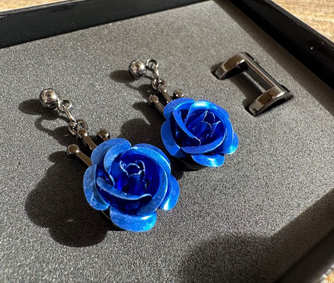 【Ado】カムパネルラ ファッショナブルピアス