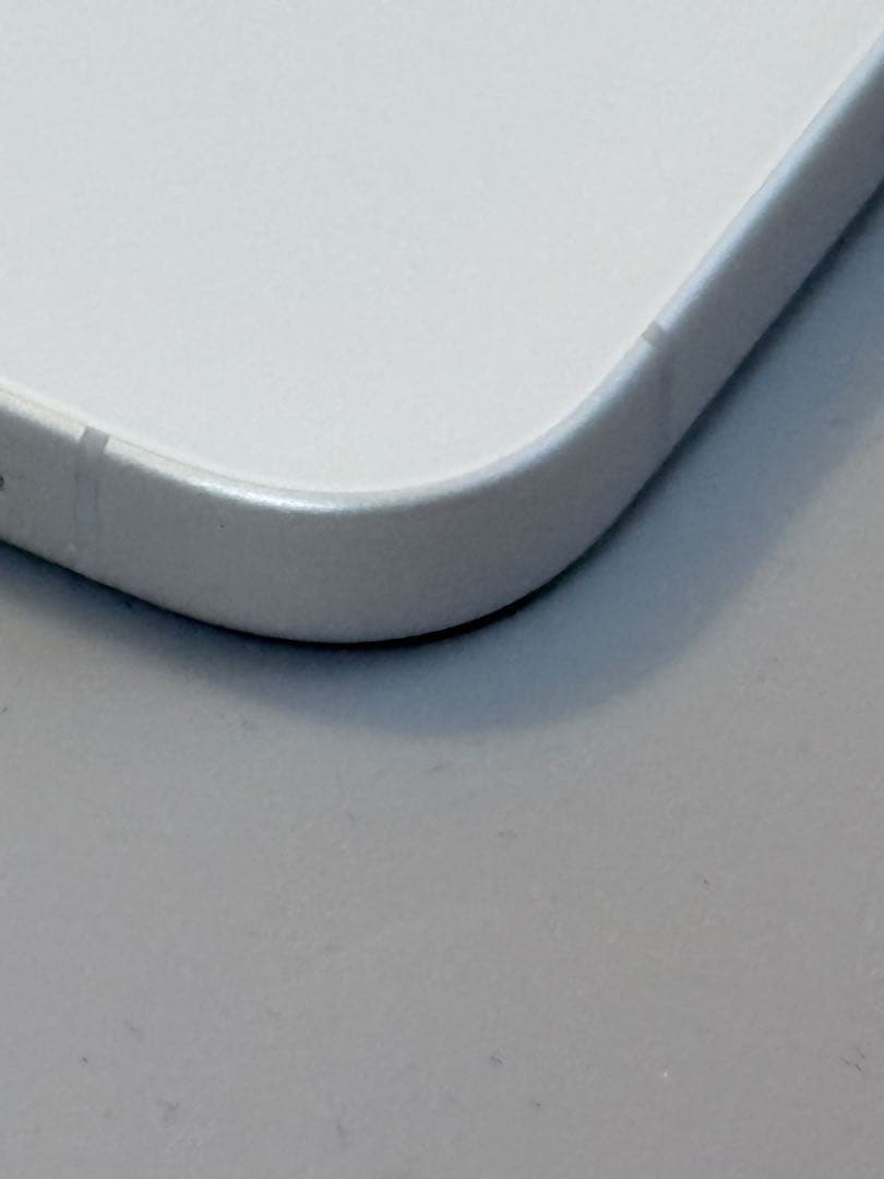 Appleストア版 SIMフリー iPhone16 ホワイト 最大容量100%