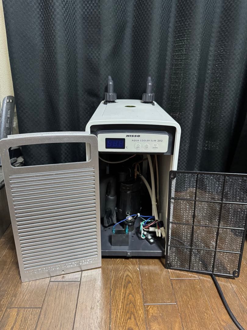 水槽クーラー　アクアクーラースリム202