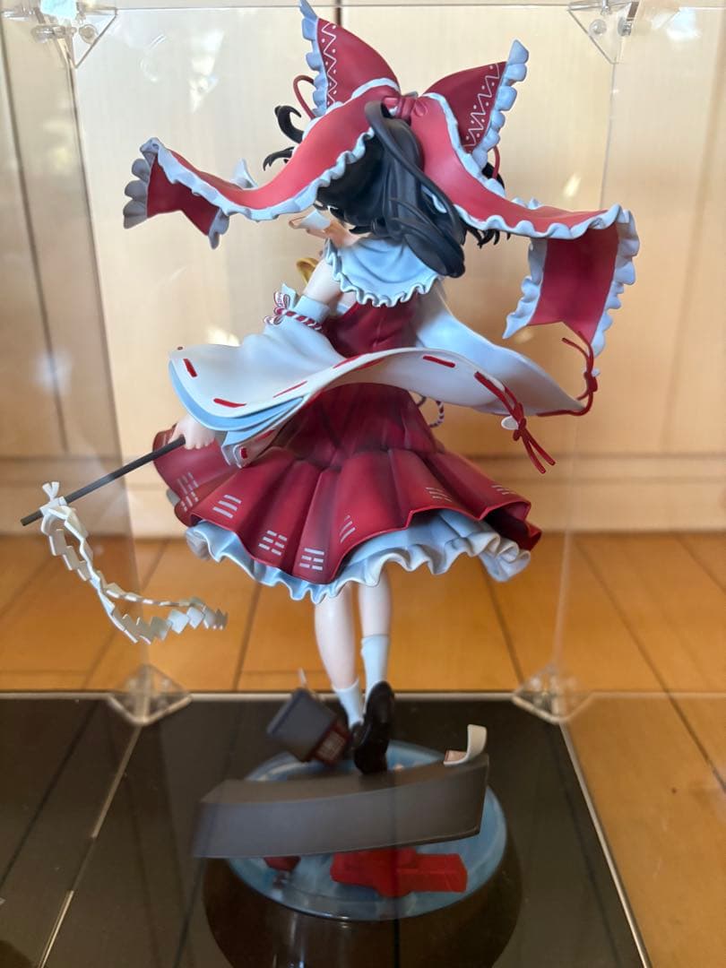 東方Project 博麗霊夢 楽園の素敵な巫女ver. 1/7 完成品フィギュア