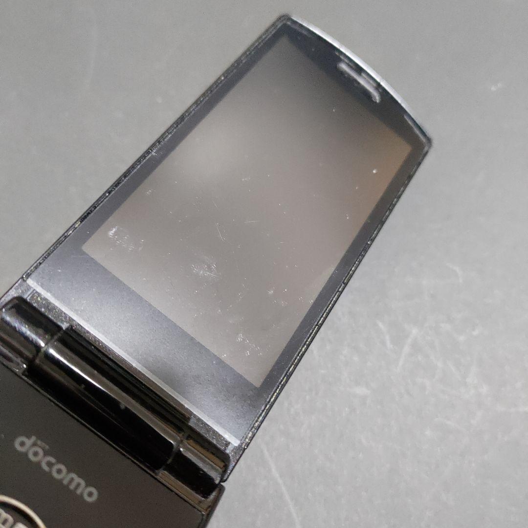 docomo N-01G ガラケー 折りたたみ式携帯電話
