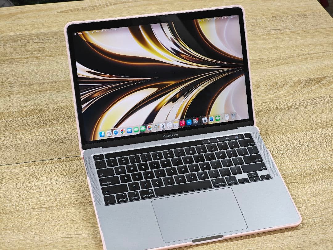 MacBook本体 Apple MacBook Pro 2020 i5 16GB 512GB