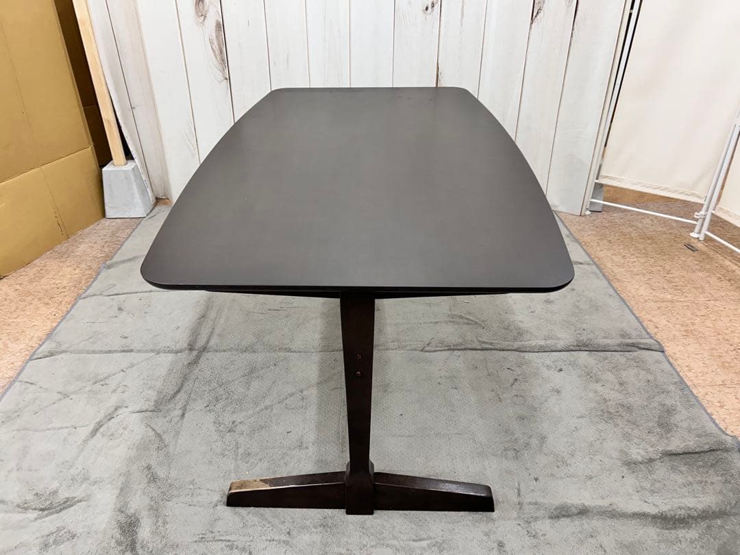 ニトリ　ダイニングテーブル150