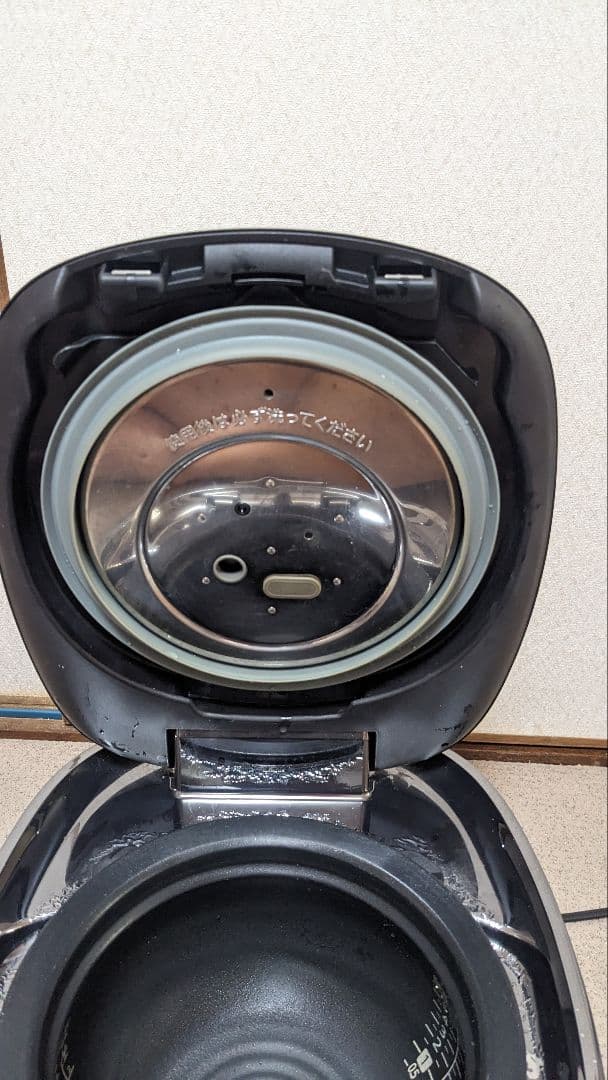 TIGER 炊飯器 JPL-G100 動作確認済み　2021年