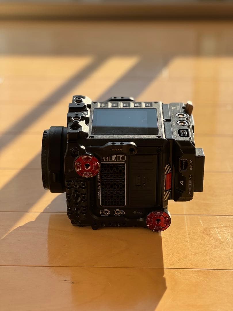 RED KOMODO 6K シネマカメラ 値下げ交渉可能！