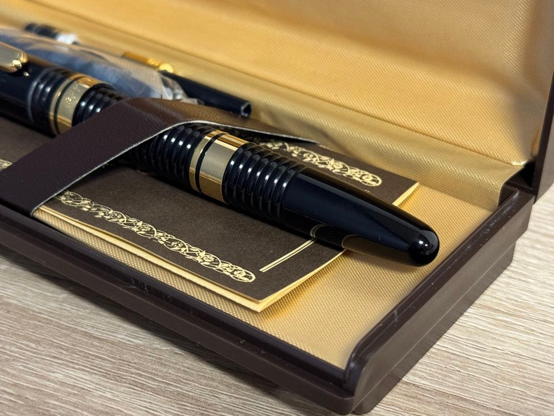 PLATINUM プラチナ　万年筆　14K #3776