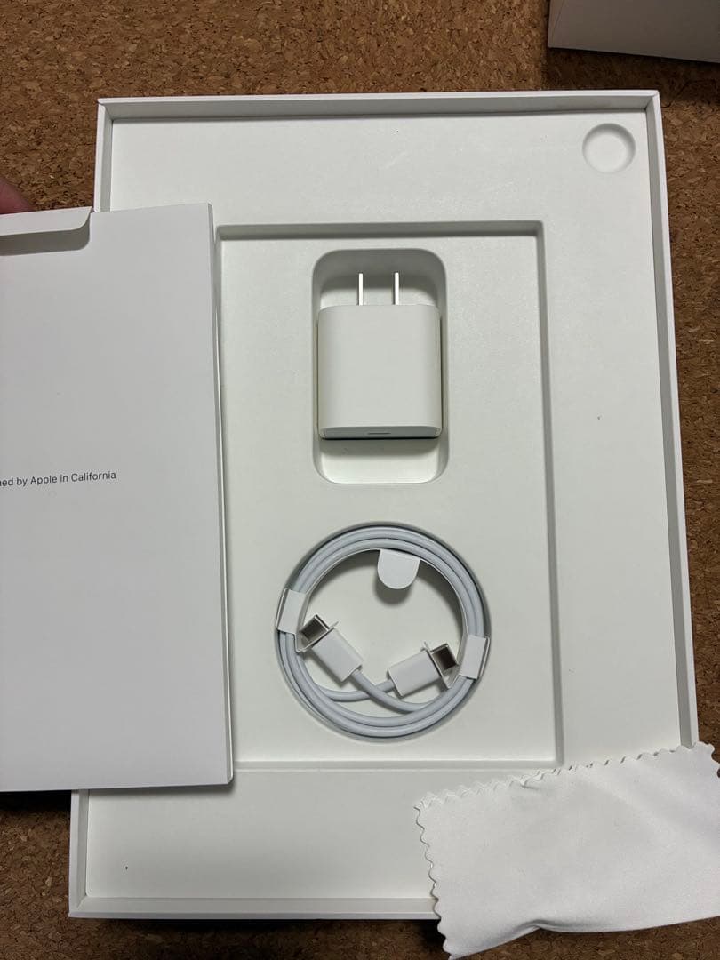 Apple iPad Air 第4世代 Wi-Fi 64G シルバー