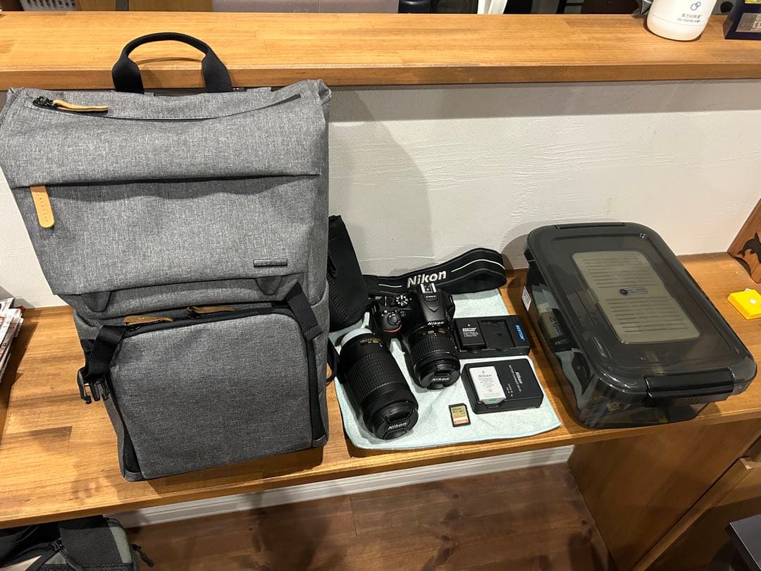 Nikon D5600 デジタル一眼レフカメラ 2本レンズ付きフルセット