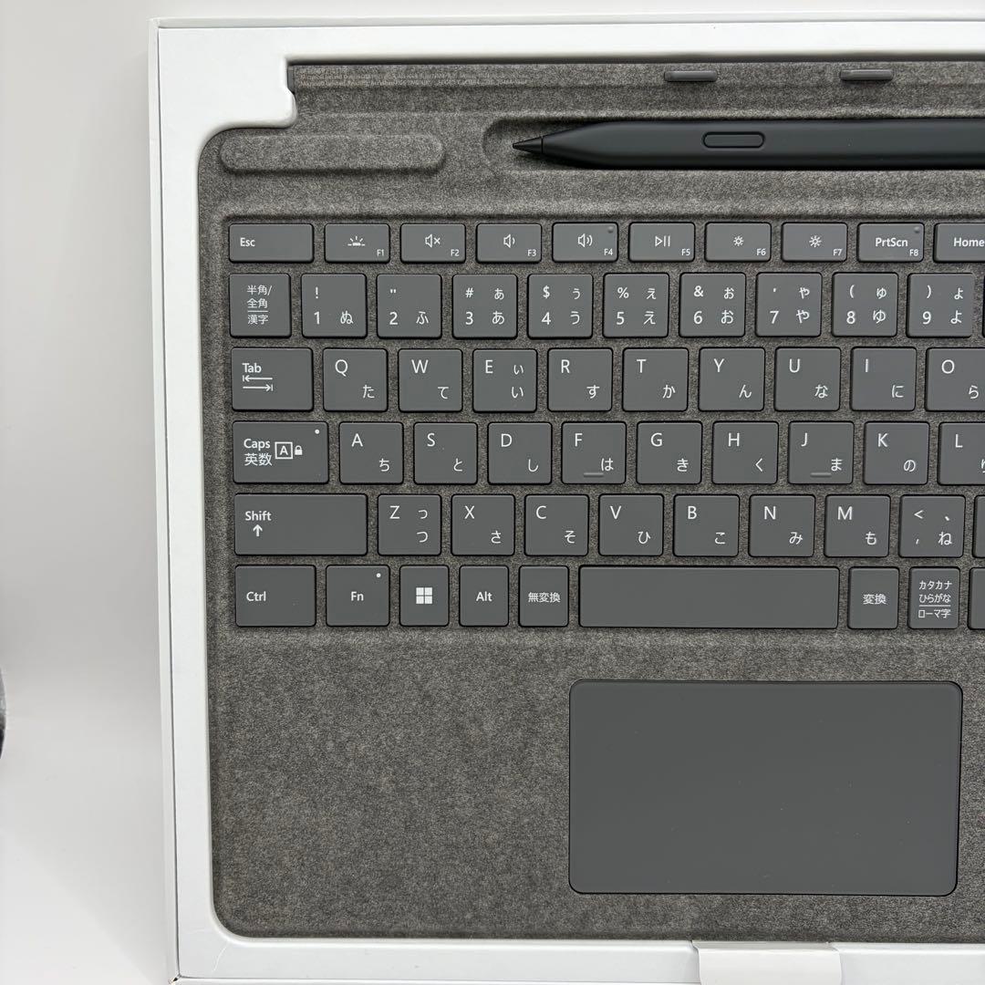 【未使用】Surface Pro スリムペン2付き Signatureキーボード