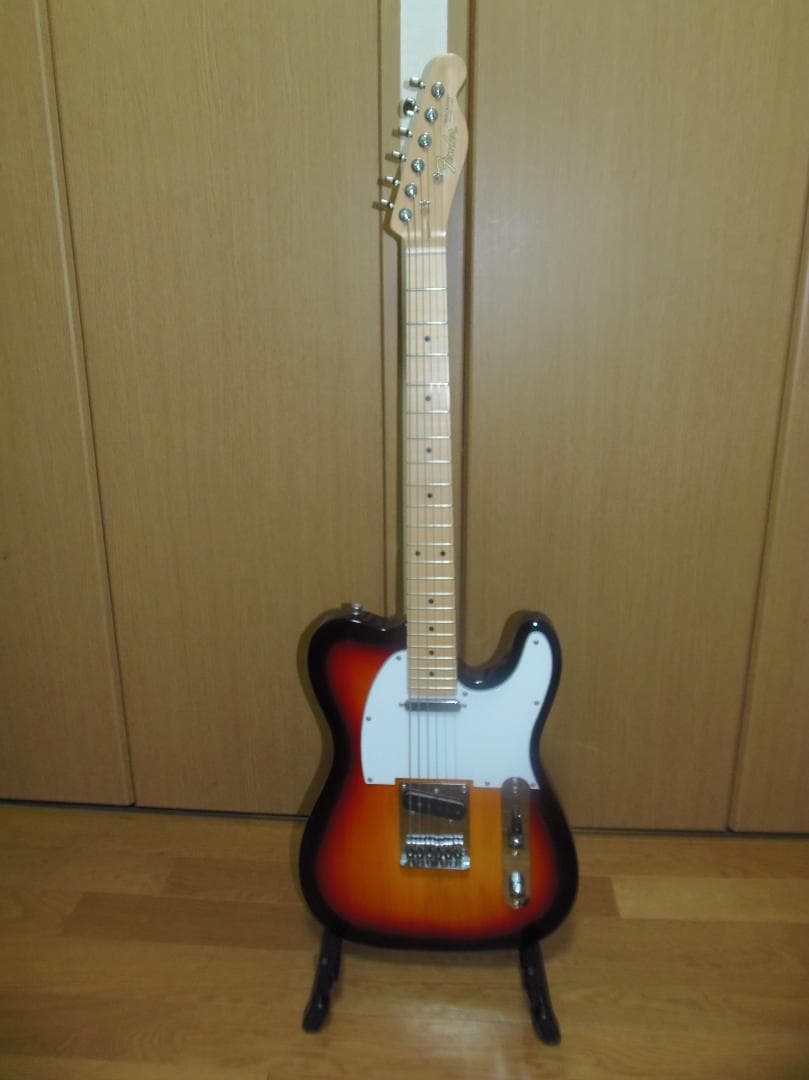 PLAY TECH製テレキャスター・サンバースト エレキギター