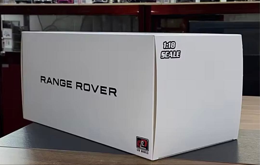 1/18ダイキャスト￼ランドローバー レンジローバー SV (LWB) モデル