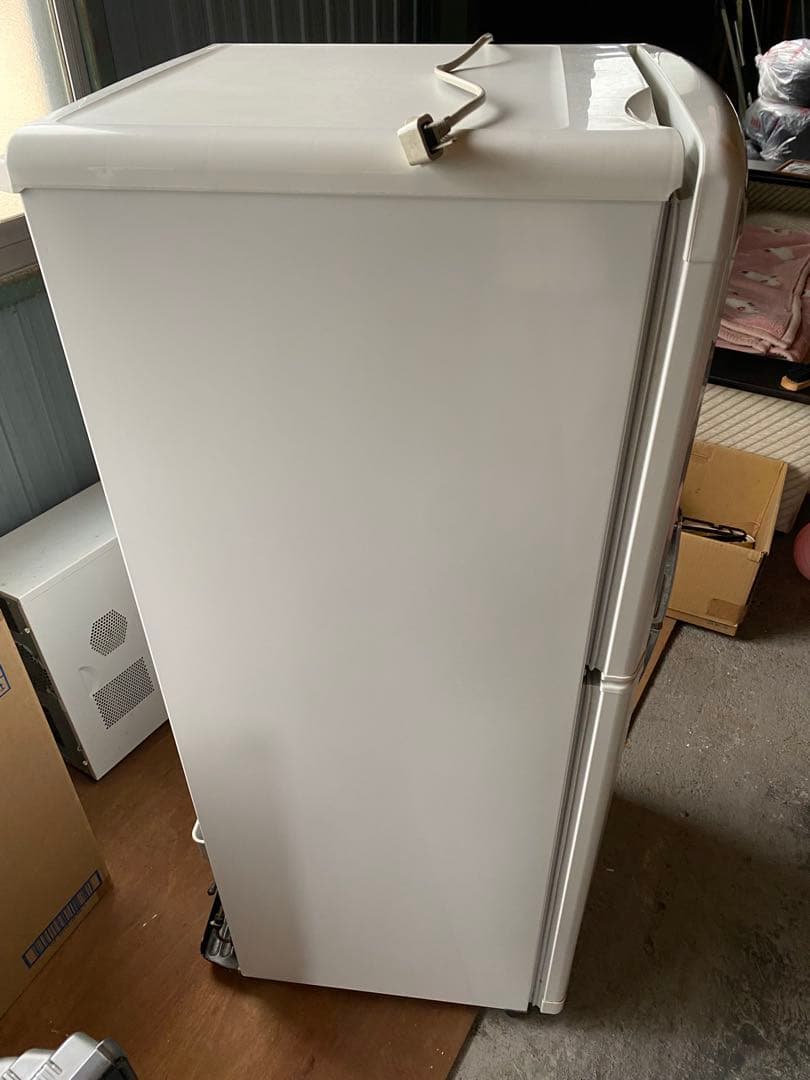 三菱 ノンフロン冷蔵庫 MR-14M-W 136L