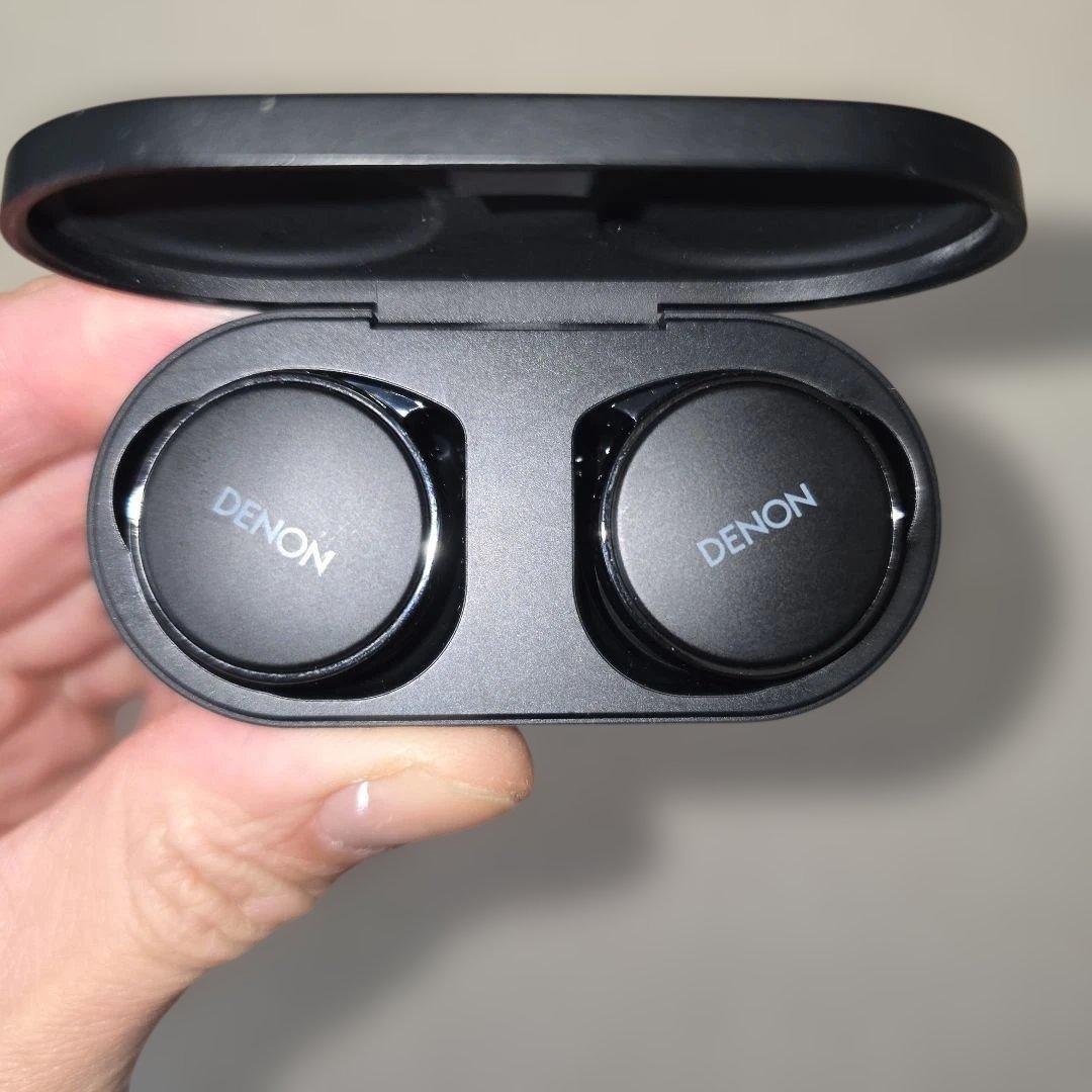 DENON ワイヤレスイヤホン 完全動作品
