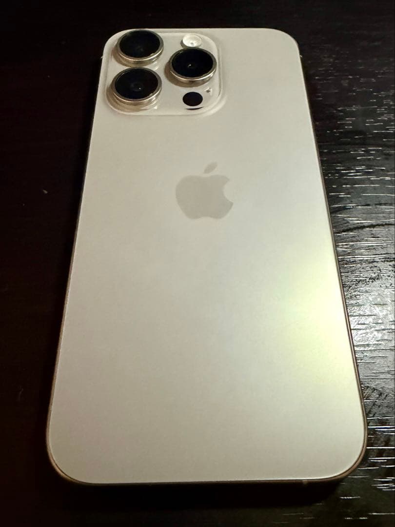 iPhone15 pro 128GB 本体 ナチュラルチタニウム