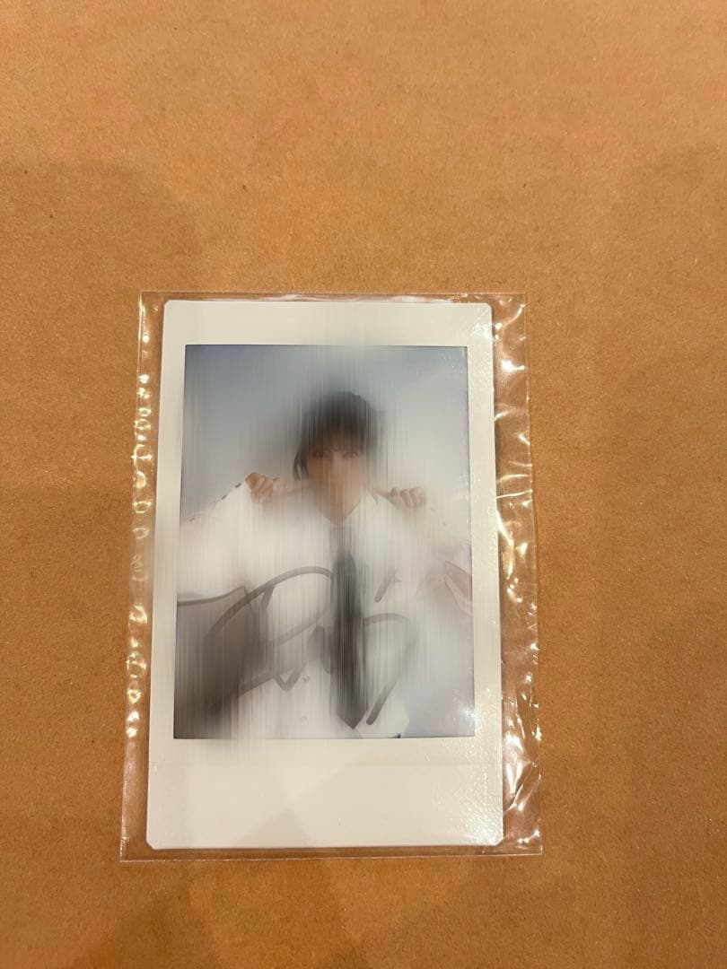 石井蘭サイン入りチェキ トレカホルダー