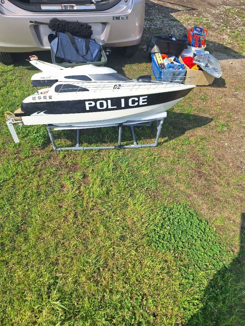 POLICE 02モデルボート手渡し希望