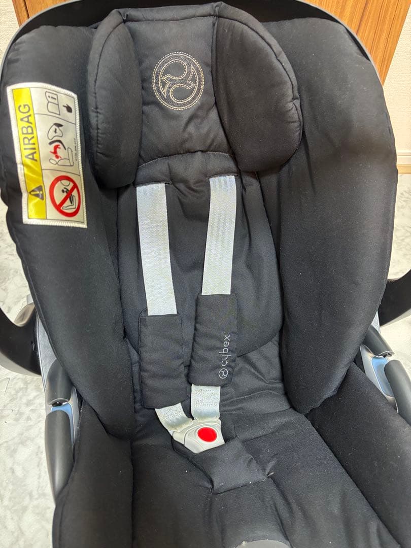 Cybex Cloud Z i-Size サイベックス　チャイルドシート