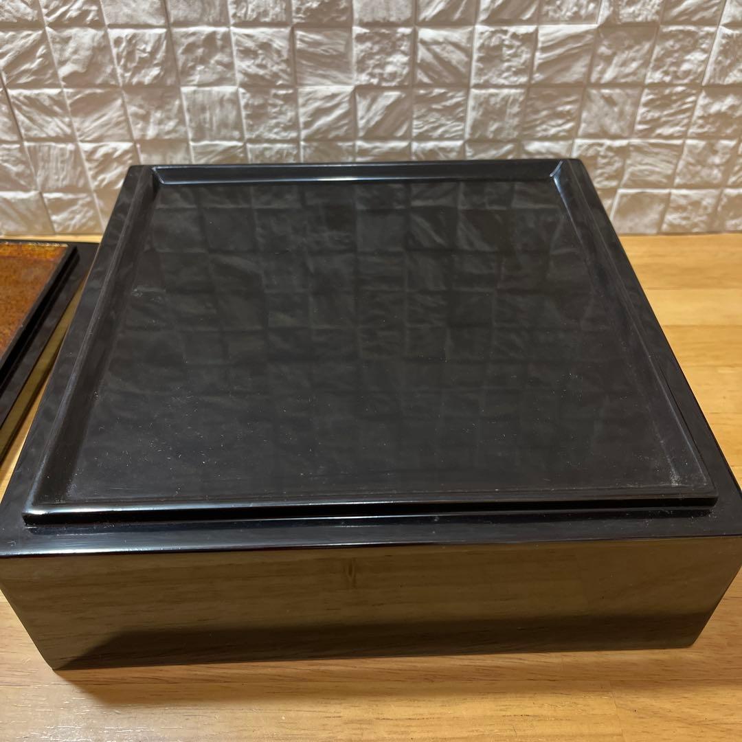 未使用　能登輪島塗　家紋入 黒漆塗り重箱 金色の花紋　丸に横木瓜　特注品