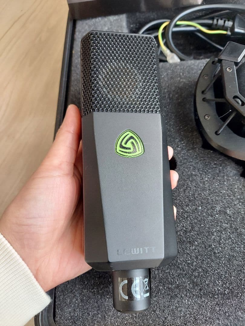 Lewitt LCT940 真空管コンデンサーマイク ルーウィット