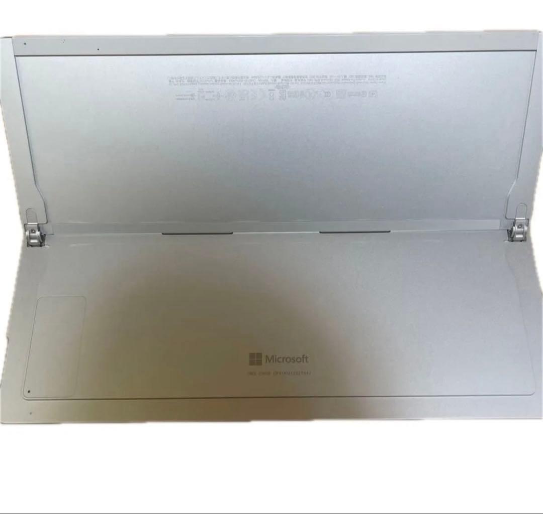 【ジャンク】Surface pro8＋キーボード　箱あり付属品付きペンなし