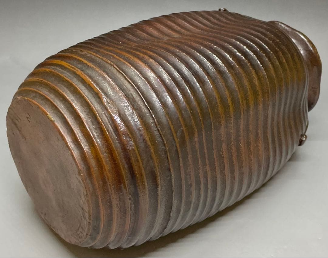 ヨシモ※プロフ必読※古備前　桂又三郎織　結文耳轆轤目ヘコミ花生　G532