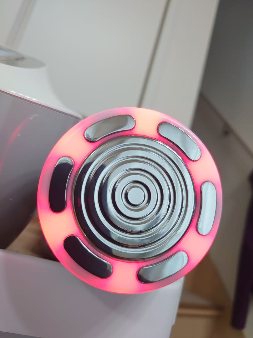 CAVI-R ONE+ キャビテーション ラジオ波 LED フェイシャル　モイセ