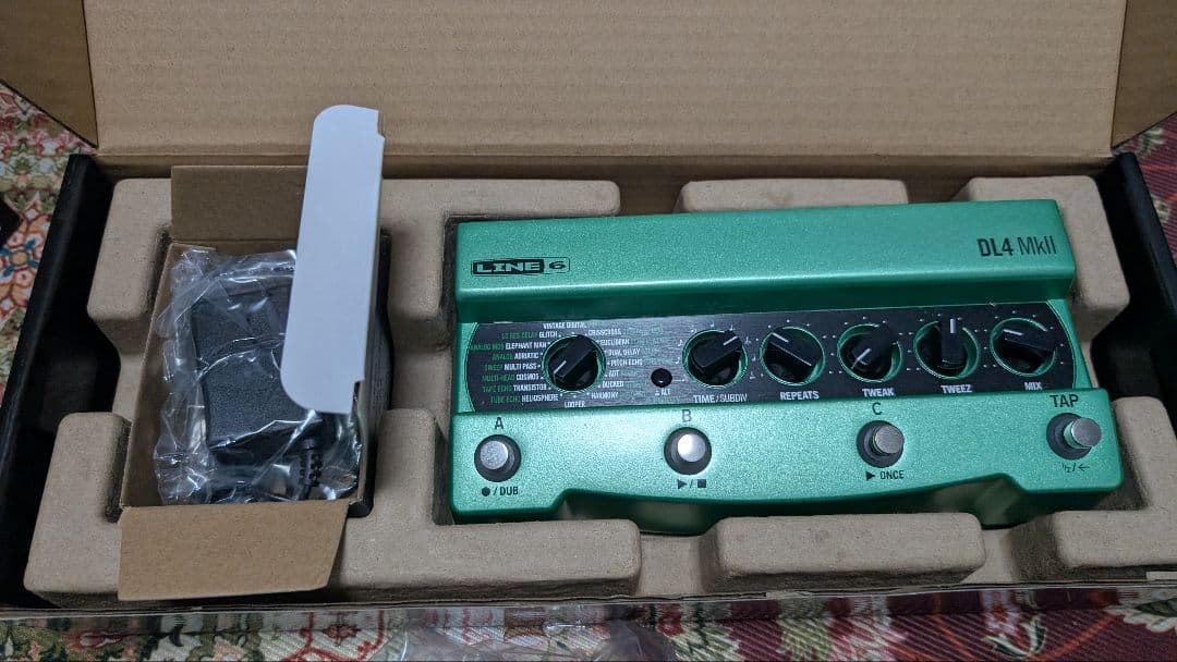 Line 6 ( ライン6 )　DL4 MkII ディレイ・モデラー