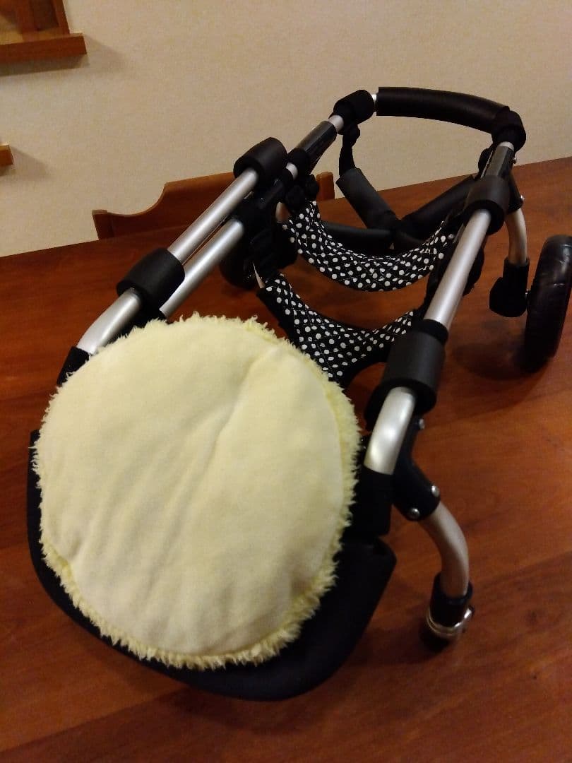 小型犬用車椅子　歩行器
